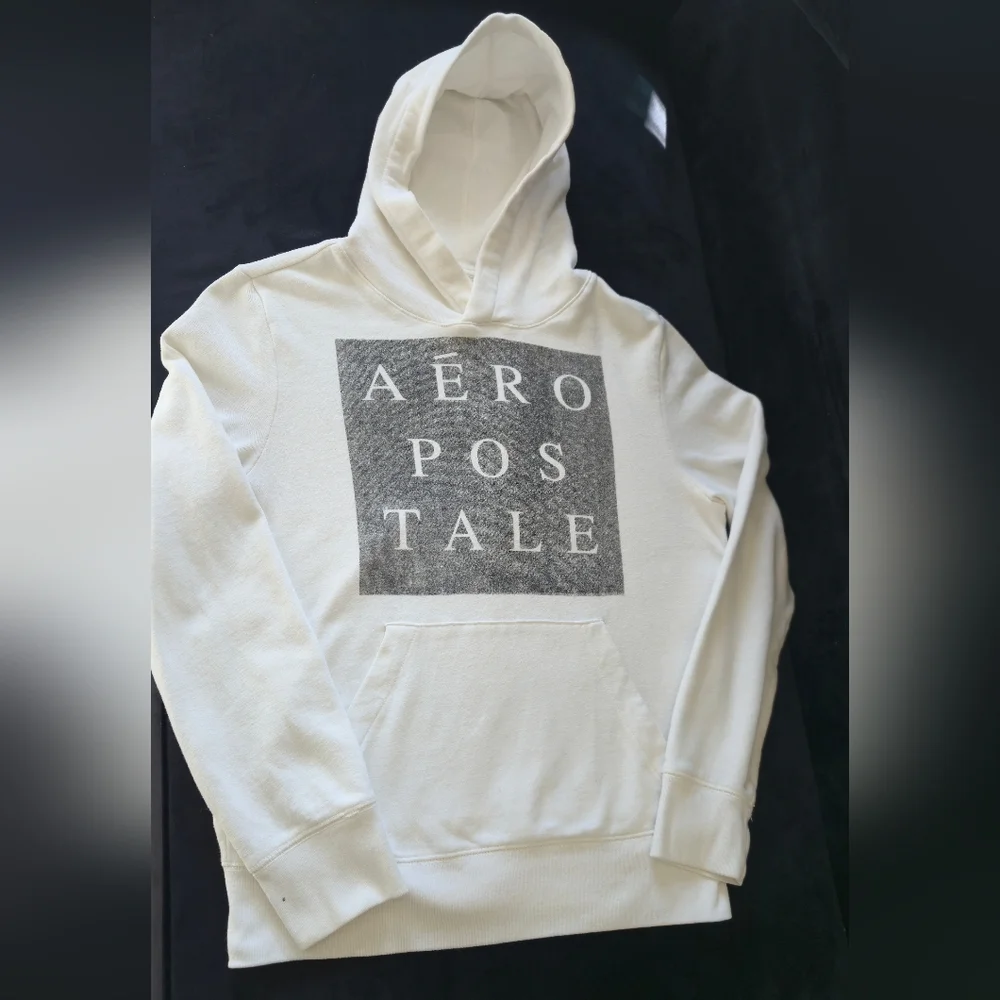 Aeropostale Men's White Hoodie